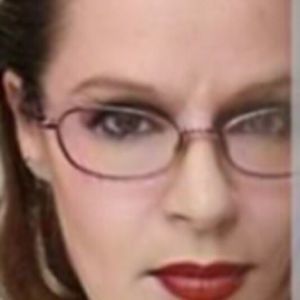 Meet your Posher, Johnnie